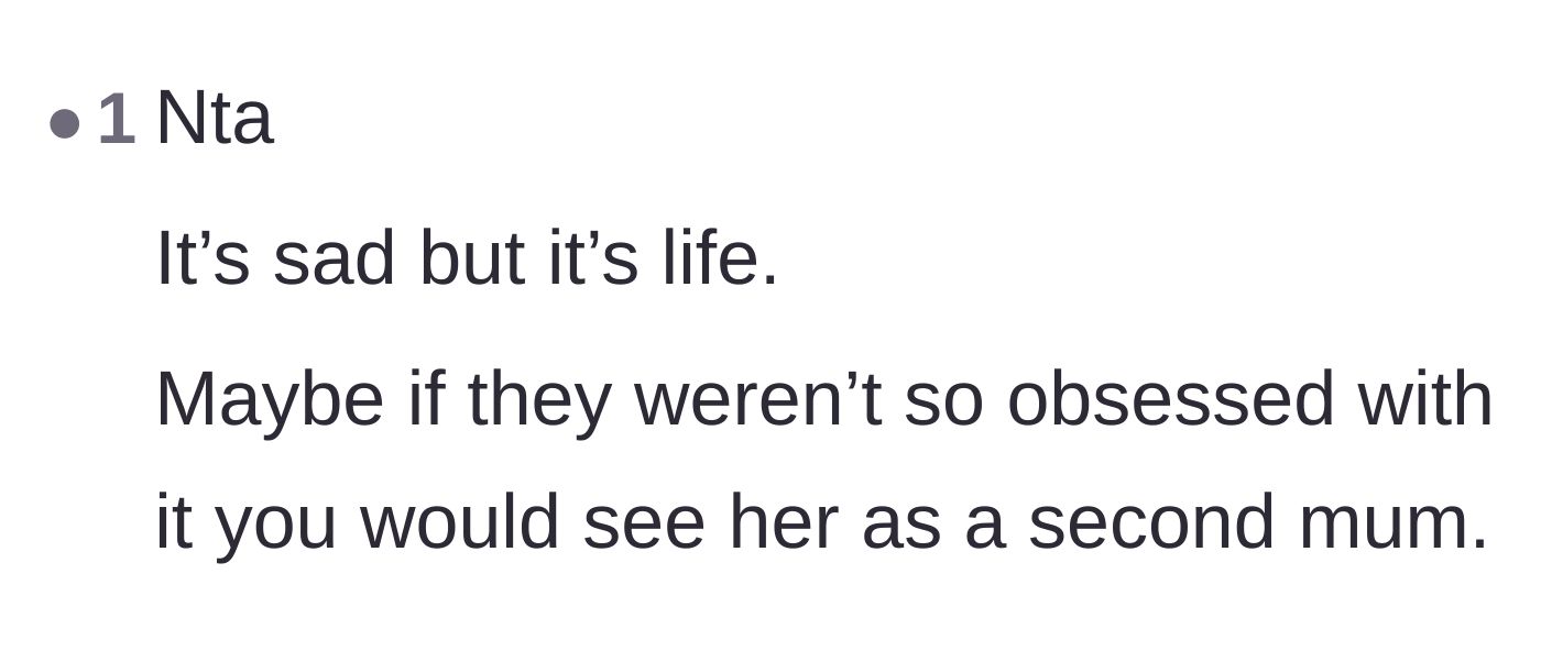 Comment thread 4 - A commenter suggesting that the parents' intense obsession with forcing the mother title is exactly what prevented a natural bond from forming.