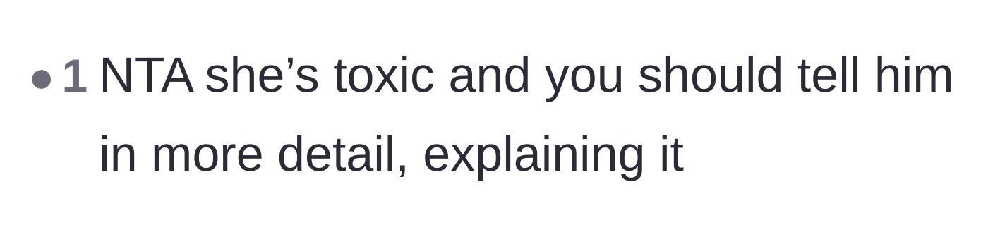 Comment thread 5 - A blunt verdict calling the girlfriend toxic and urging the main character to explain the situation clearly.