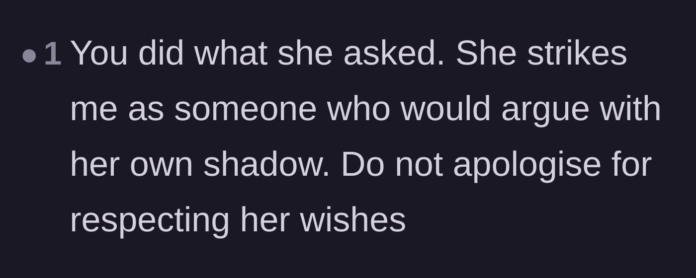 Comment thread 4 - Advice urging the main character not to apologize to someone who would argue with their own shadow.